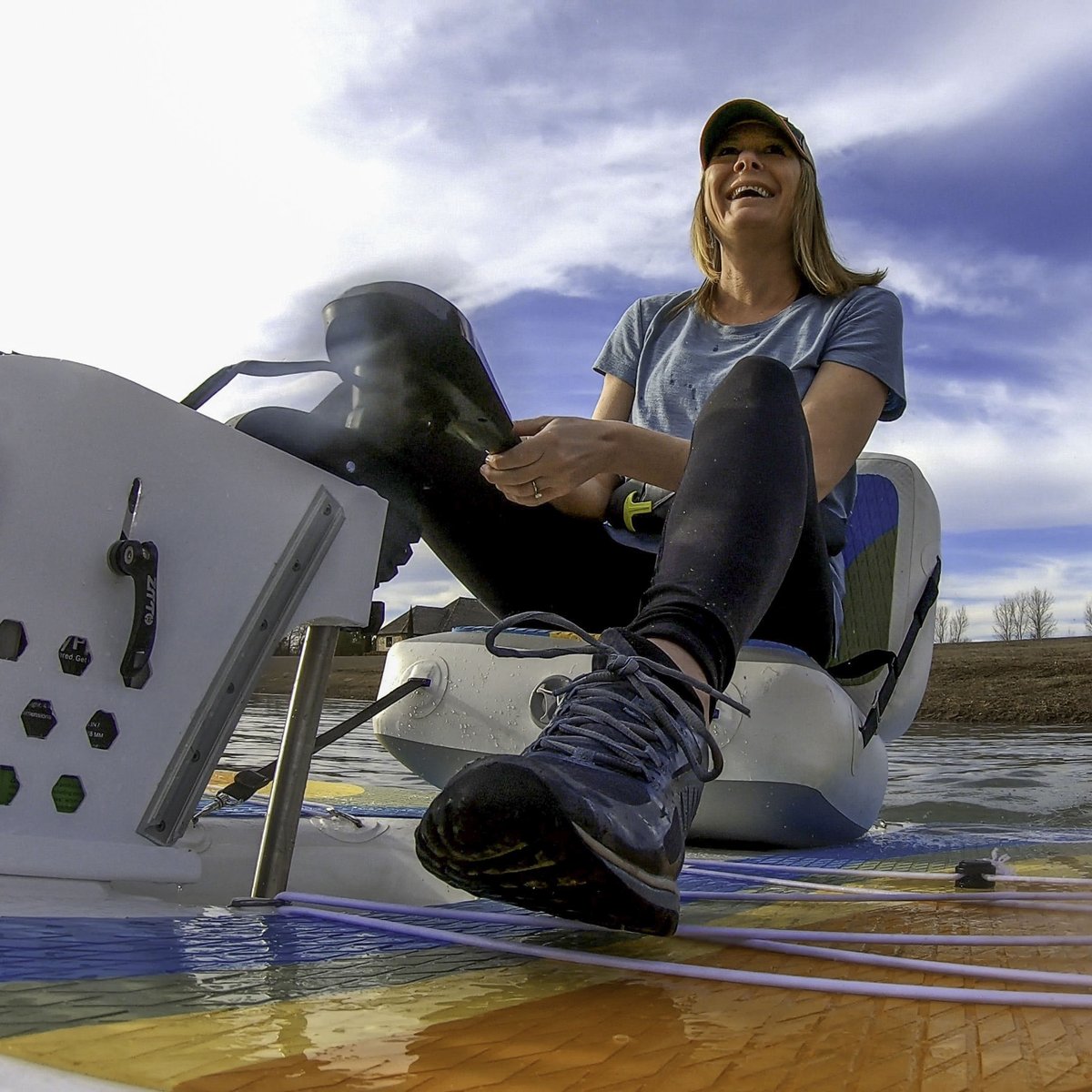 TheGoBoat's tweet photo. Gonna get ya, gonna get ya… GOTCHA!  Playing bumper boats with GoBoat is some of the most fun you can have on the water! #GoBoat https://t.co/nutyi0VqQO