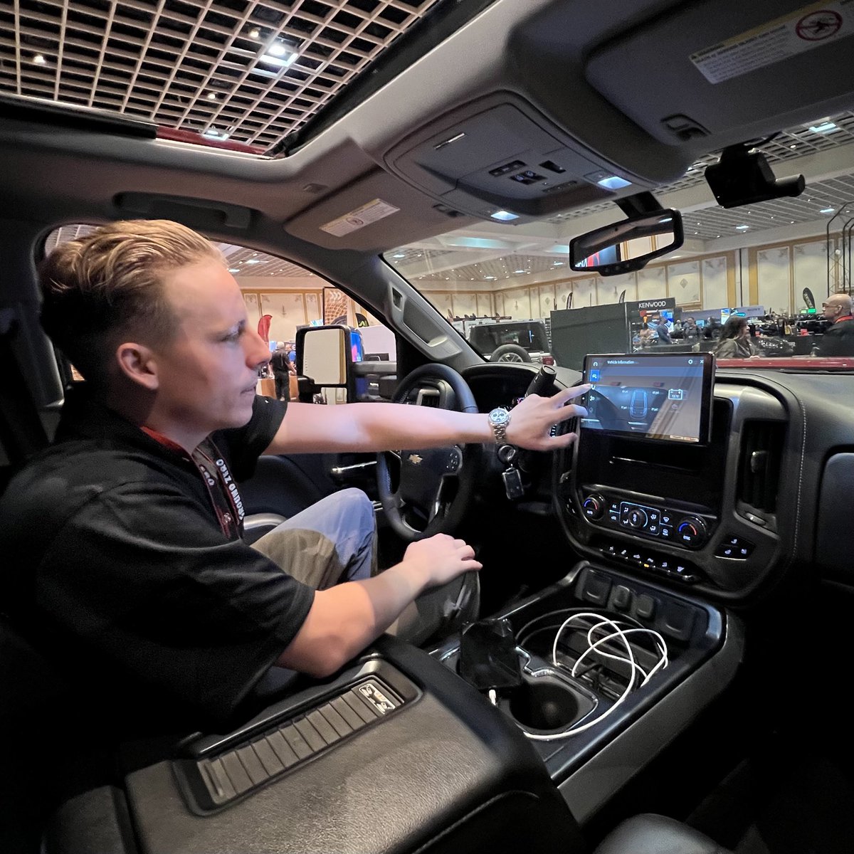 PioneerUSA's tweet image. We're thrilled to have been a part of KnowledgeFest this month! Our demo vehicle showcased some amazing products, like the DMH-WT8600NEX 10" floating touchscreen in-dash receiver and our VREC-Z710DH Dash Camera System. #PioneerCarAudio #KnowledgeFest