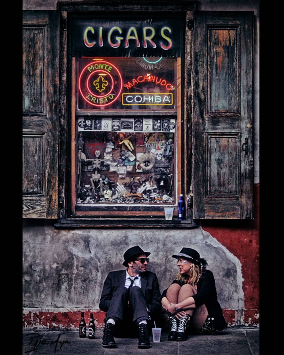 New Orleans | French Quarters
Love on Bourban Street

#Photography #PhotographyIsArt
#MardiGras #FrenchQuarters