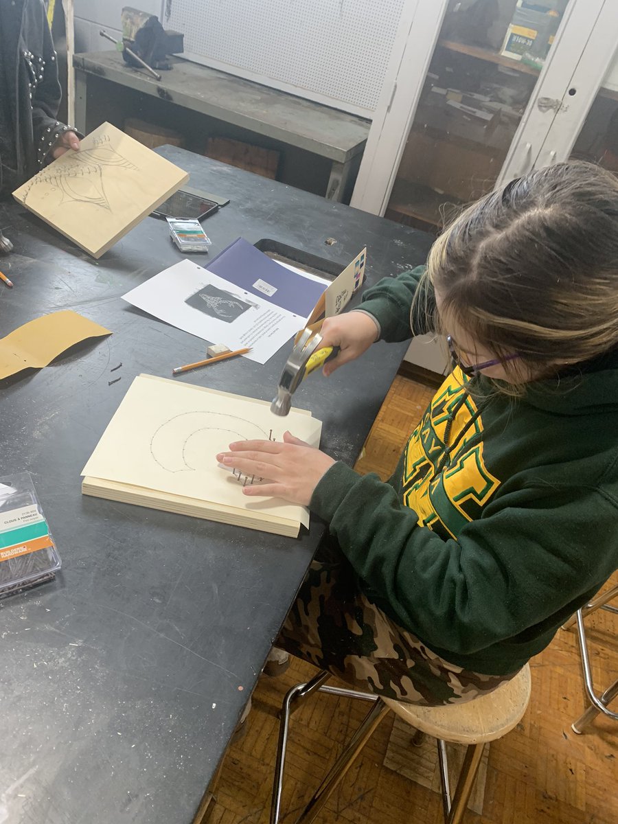 mrsamitchell04's tweet photo. Nail art with our @CayugaSchool Vocational students today. We are looking forward to seeing the finished products @GEDSB https://t.co/roNqwfYdhQ