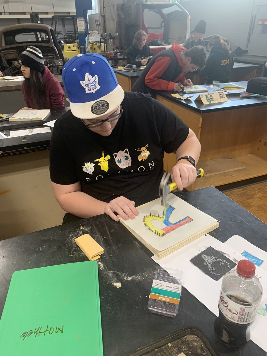 mrsamitchell04's tweet photo. Nail art with our @CayugaSchool Vocational students today. We are looking forward to seeing the finished products @GEDSB https://t.co/roNqwfYdhQ