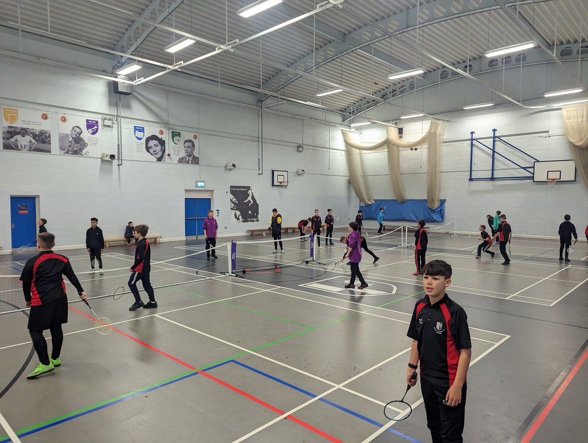 RBA_PEdept's tweet photo. New Half-Term= New Concepts in PE!
Y5- Confidence
Y6- Emotional Intelligence
Y7- Power of Positivity
Y8- Self-Reflection
Through Net and Wall
#PEforALL #ConceptCurriculum #PowerofSport #EinPE
❤️🏐🏓🏸🖤 https://t.co/bhgutrYCR3