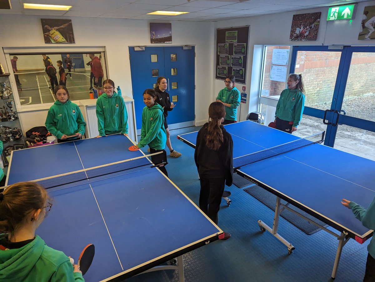 RBA_PEdept's tweet photo. New Half-Term= New Concepts in PE!
Y5- Confidence
Y6- Emotional Intelligence
Y7- Power of Positivity
Y8- Self-Reflection
Through Net and Wall
#PEforALL #ConceptCurriculum #PowerofSport #EinPE
❤️🏐🏓🏸🖤 https://t.co/bhgutrYCR3