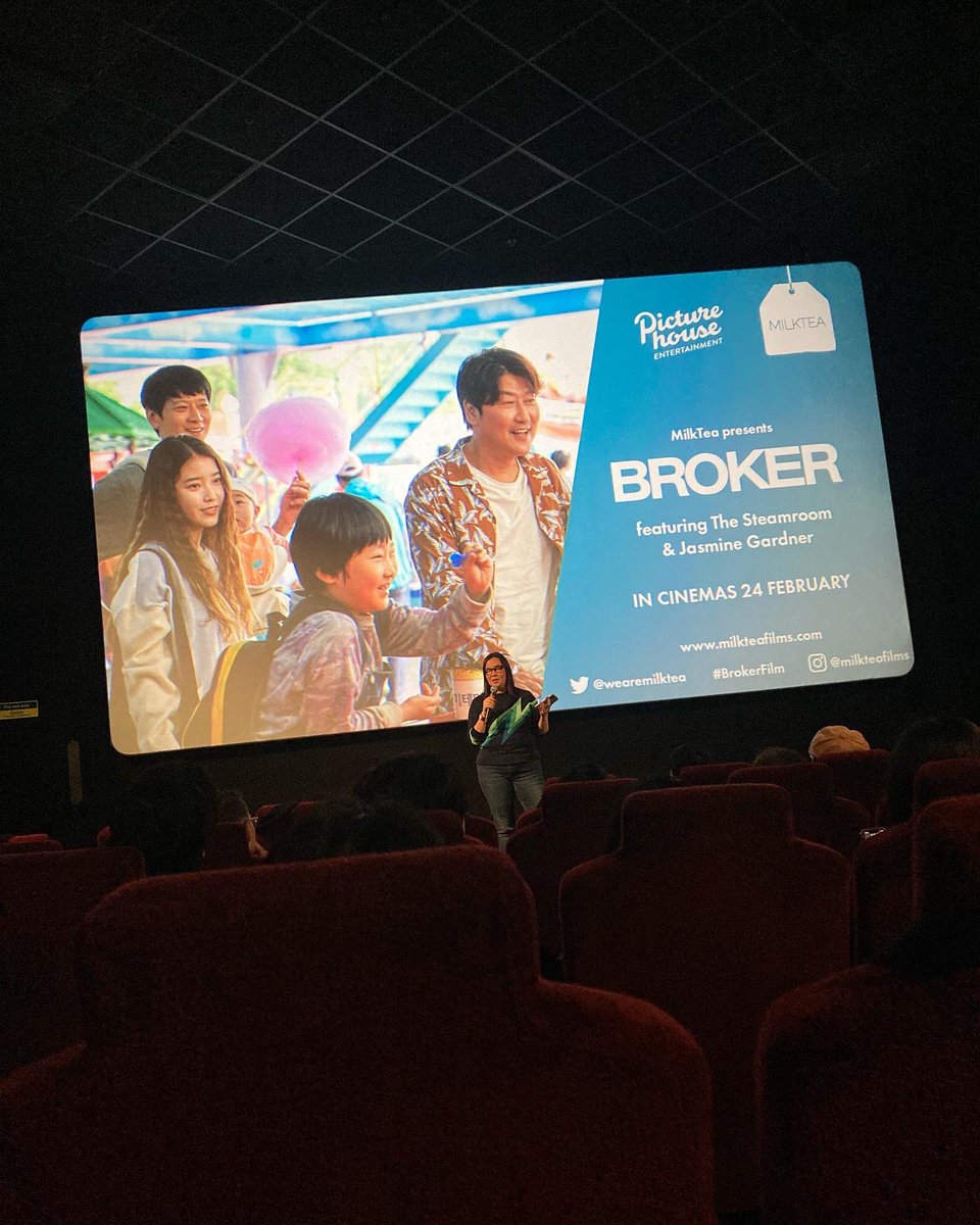 winhdo's tweet photo. Thanks @wearemilktea for another wonderful evening. #Broker was even better on second viewing.
#BrokerFilm #SongKangHo #Picturehouse #PicturehouseCentral #PreviewScreening #브로커 #GangDongWon #BaeDoona #IU #LeeJiEun #KoreanCinema #KoreanFilm https://t.co/O7Arg0cFKB