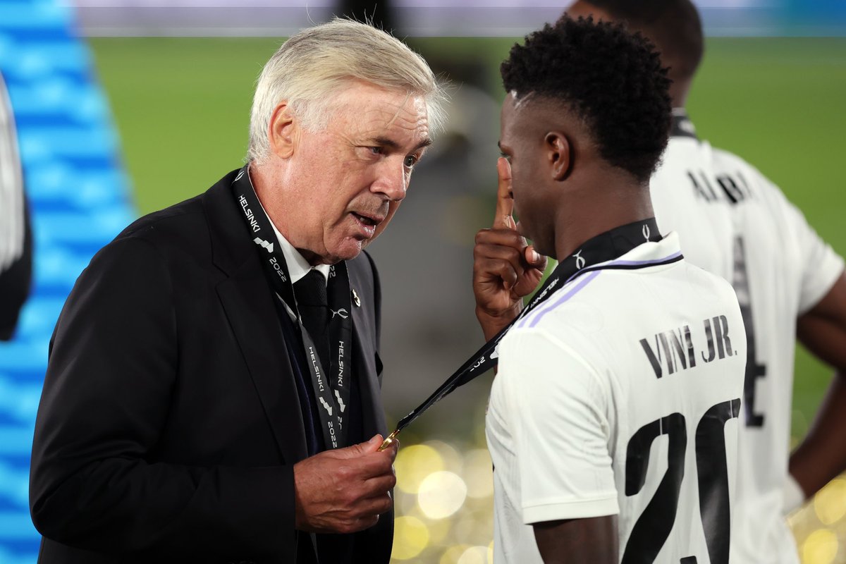Ancelotti: “Vinicius is the most decisive player in the world. There is no one like him. He’s been incredible again tonight for us”. ⚪️ #RealMadrid

“The veterans are crucial for us. Kroos, Benzema and Modrić lead the whole squad”.