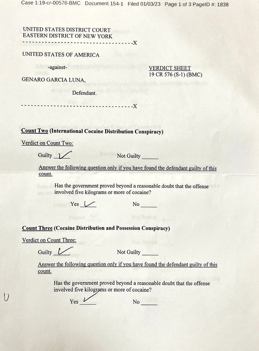 memo_vera's tweet photo. Genaro García Luna, Director de la AFI de @VicenteFoxQue y Secretario de Seguridad de @FelipeCalderon es declarado culpable:

Distribución internacional de cocaína
Posesión inter de cocaína
Importación inter de cocaína
Declaraciones falsas
Participación con "El Cartel de Sinaloa" https://t.co/8TEVU89OAF
