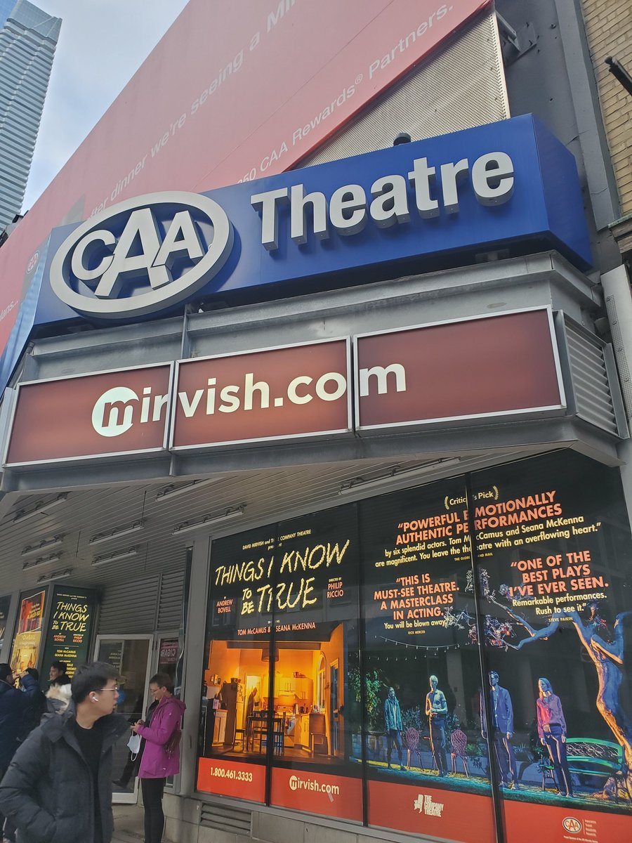 GracingTheStage's tweet photo. Saw THINGS I KNOW TO BE TRUE this  past wknd. Yes, McKenna &amp; McManus - but I also quite enjoyed @christinejhorne (as usual) &amp; @Daniel_Maslany's turns. Show's been extended to 26 Feb, &amp; there's  arts worker &amp; same day rush deals - email info @companytheatre for deets. #TheaTO https://t.co/qmQ9ui0tEO