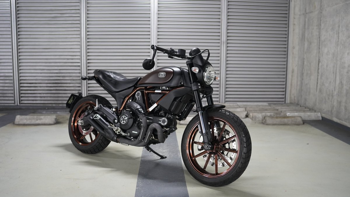 UdxCarwash's tweet photo. バイク洗車・コーティング専門店モトエステ秋葉原udx駐車場店SNAP DUCATI Scrambler Italia Independent を洗車させて頂きました。ご利用ありがとうございました。#ducati #scambler #italiaindependent https://t.co/kCNi5tOpTa