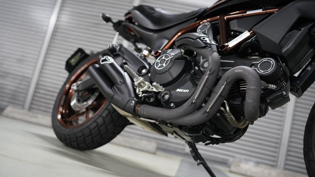 UdxCarwash's tweet photo. バイク洗車・コーティング専門店モトエステ秋葉原udx駐車場店SNAP DUCATI Scrambler Italia Independent を洗車させて頂きました。ご利用ありがとうございました。#ducati #scambler #italiaindependent https://t.co/kCNi5tOpTa
