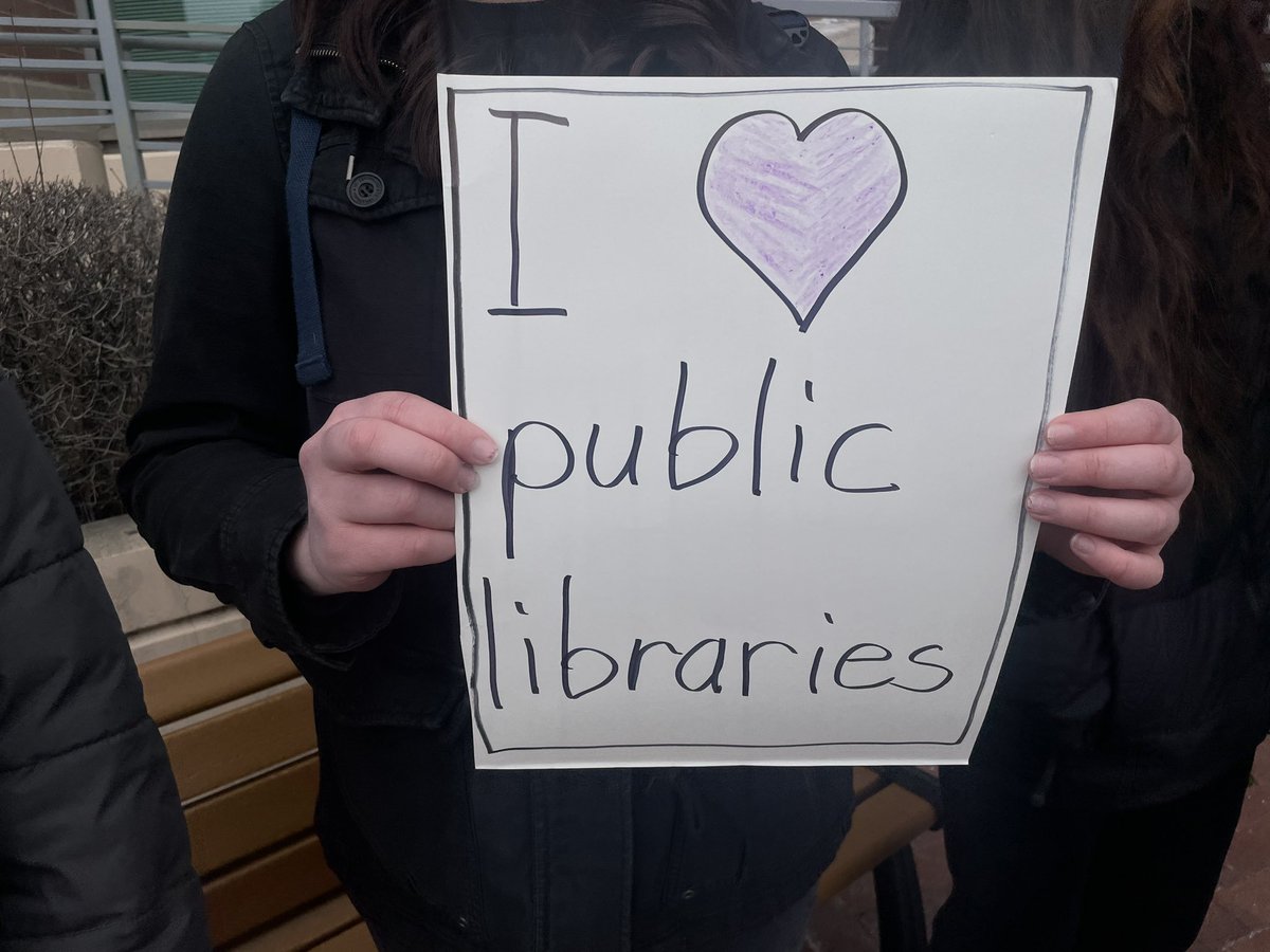 Mickaelatv's tweet photo. HAPPENING NOW: People are gathering outside the Ada County Courthouse in support of the Meridian Library District amid the petition to get it dissolved. https://t.co/OBlBv1spr0