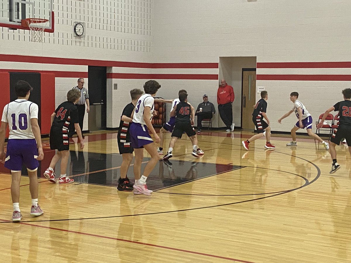 mooresports2's tweet photo. Tough game for the 8th grade team tonight, but they pulled out a victory. On to tomorrow night! https://t.co/k5I8xnOugq