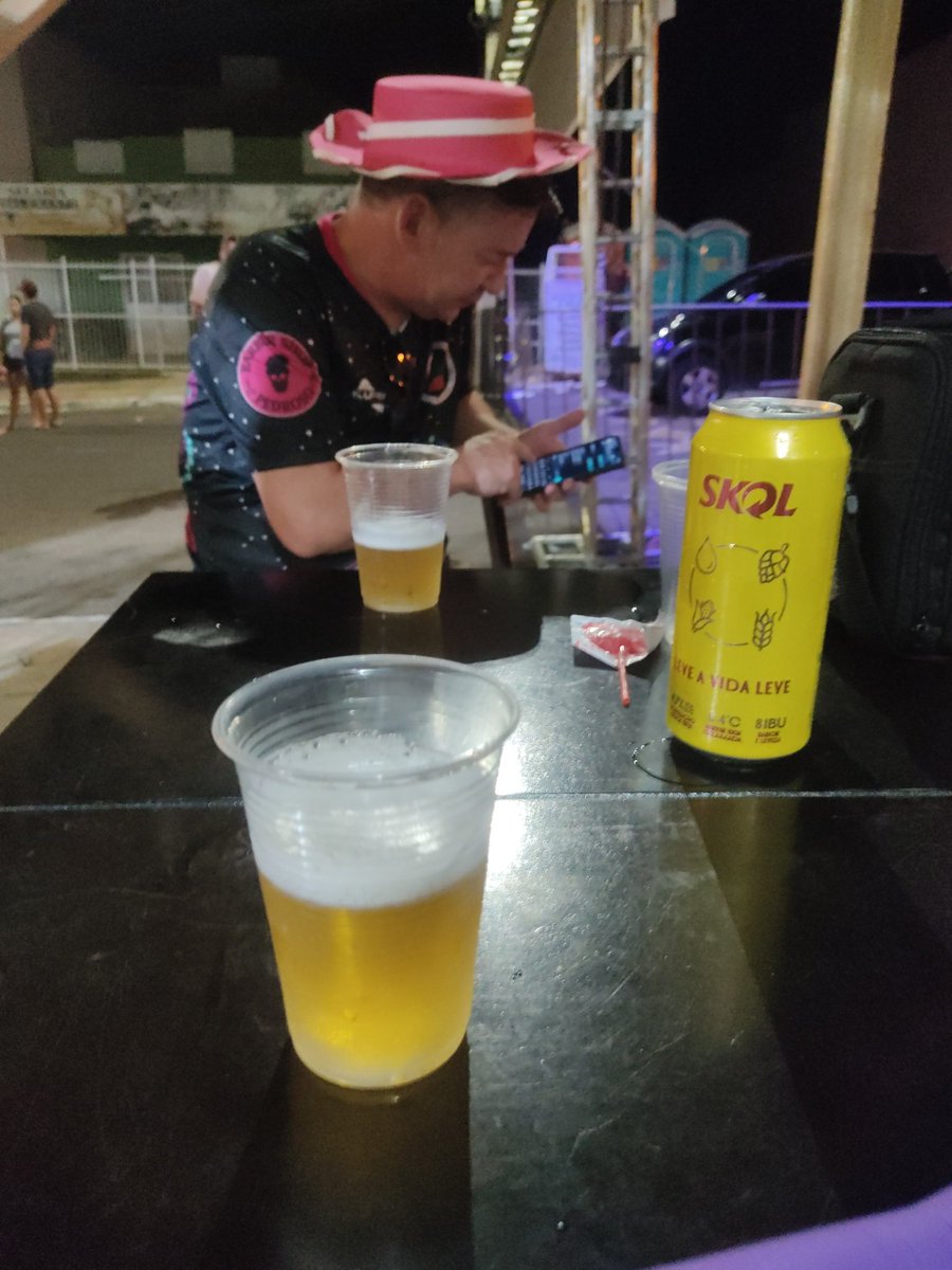 Kelly37630934's tweet photo. @matheus_rb22 Tô te esperando https://t.co/eqg7DMjkwh