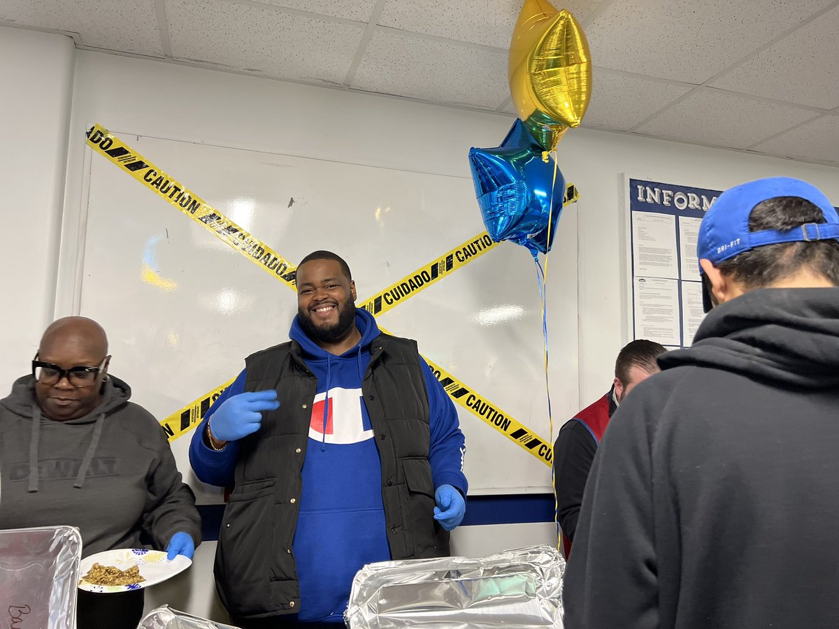 Sharon Lawla (@shrnbrewster) on Twitter photo Today was our safety celebration party 🦺🥽💛💙✨✨Rosedale NYC Store #2664 <a href="/Houghton1366/">Chad Houghton</a> <a href="/ApsmTroy/">T. Rell</a> <a href="/michaelO1366/">Michael Owens</a> <a href="/GeorgeArias_HR/">George Arias</a> Today was our safety celebration party 🦺🥽💛💙✨✨Rosedale NYC Store #2664 <a href="/Houghton1366/">Chad Houghton</a> <a href="/ApsmTroy/">T. Rell</a> <a href="/michaelO1366/">Michael Owens</a> <a href="/GeorgeArias_HR/">George Arias</a>