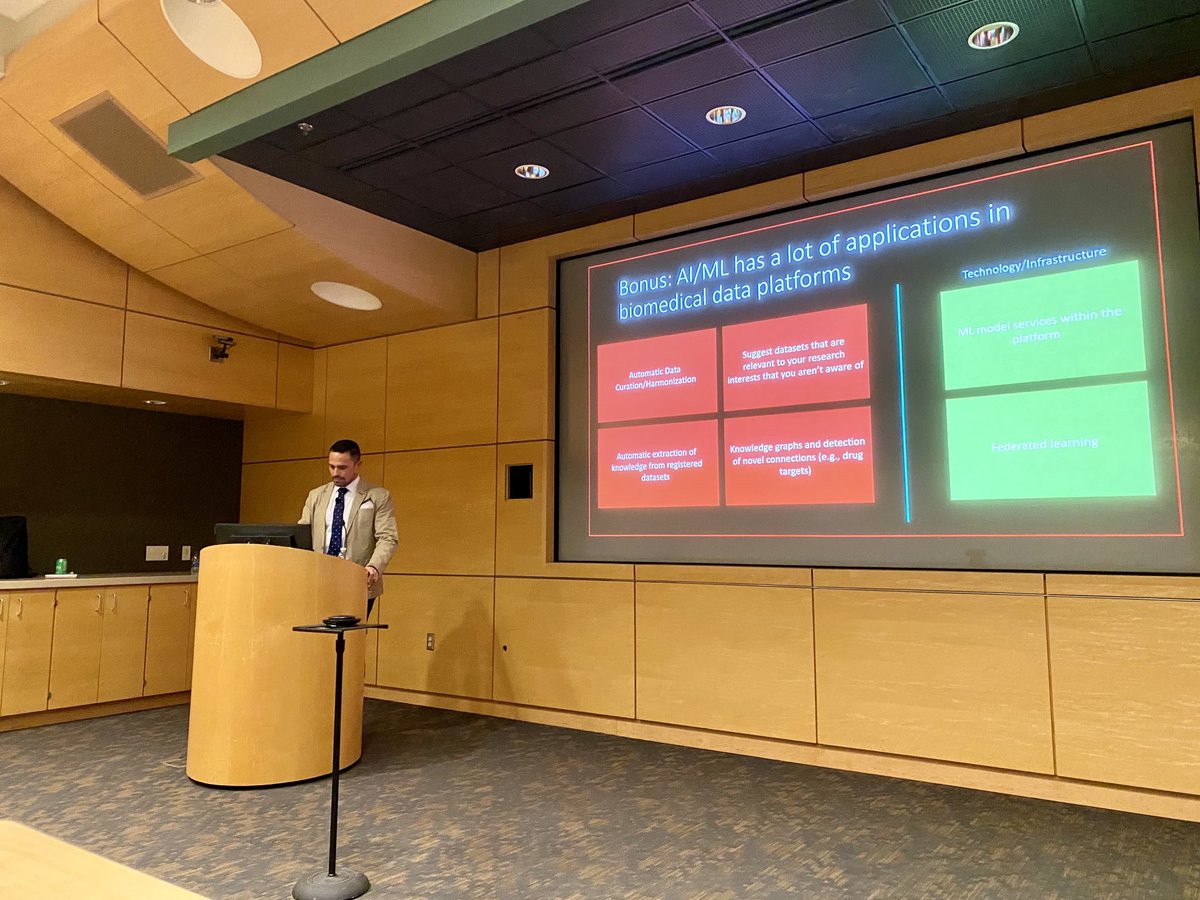 RiyueSunnyBao's tweet image. Dr. Hernandez ⁦@Evilution84⁩ speaking on harnessing #data -driven collab #infrastruc to adv #cancer res, acc clinical use of liquid biopsy, improve veteran’s health. #dataScience #teamScience!!! ⁦@UPMCHillmanCC⁩

Thanks Dr. Bob Ferris ⁦for sponsorship and support! 🎉