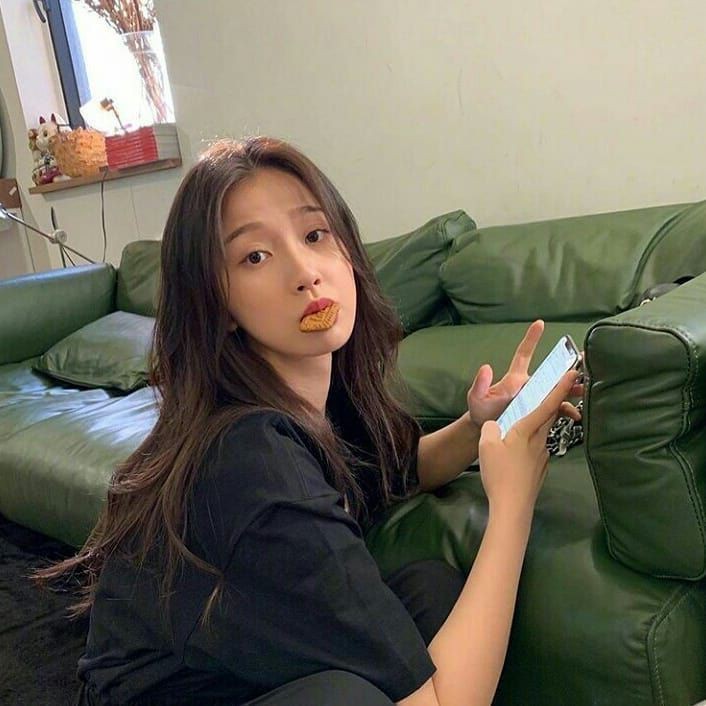 𝑁𝑜𝑒𝑙𝑙𝑒𝑙𝑖𝑒. tweet media