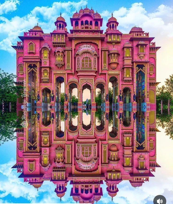 authindia's tweet photo. "Pink can make you happy even when you are feeling the blues."
Patrika Gate contains a colorful cacophony of hues depicting the history of Jaipur.
📷 Romulo Almagro
https://t.co/QvHCR5OldQ…
#art #architecture #artist #quote #interior #heritage #photography  #IncredibleIndia https://t.co/R4U4ErPWpD