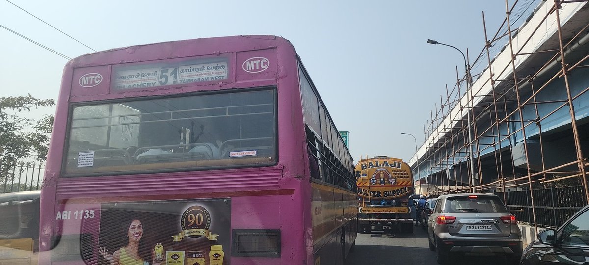 DKrismann's tweet photo. @ChennaiTraffic who did this ! https://t.co/CP9Xd0Lgbh