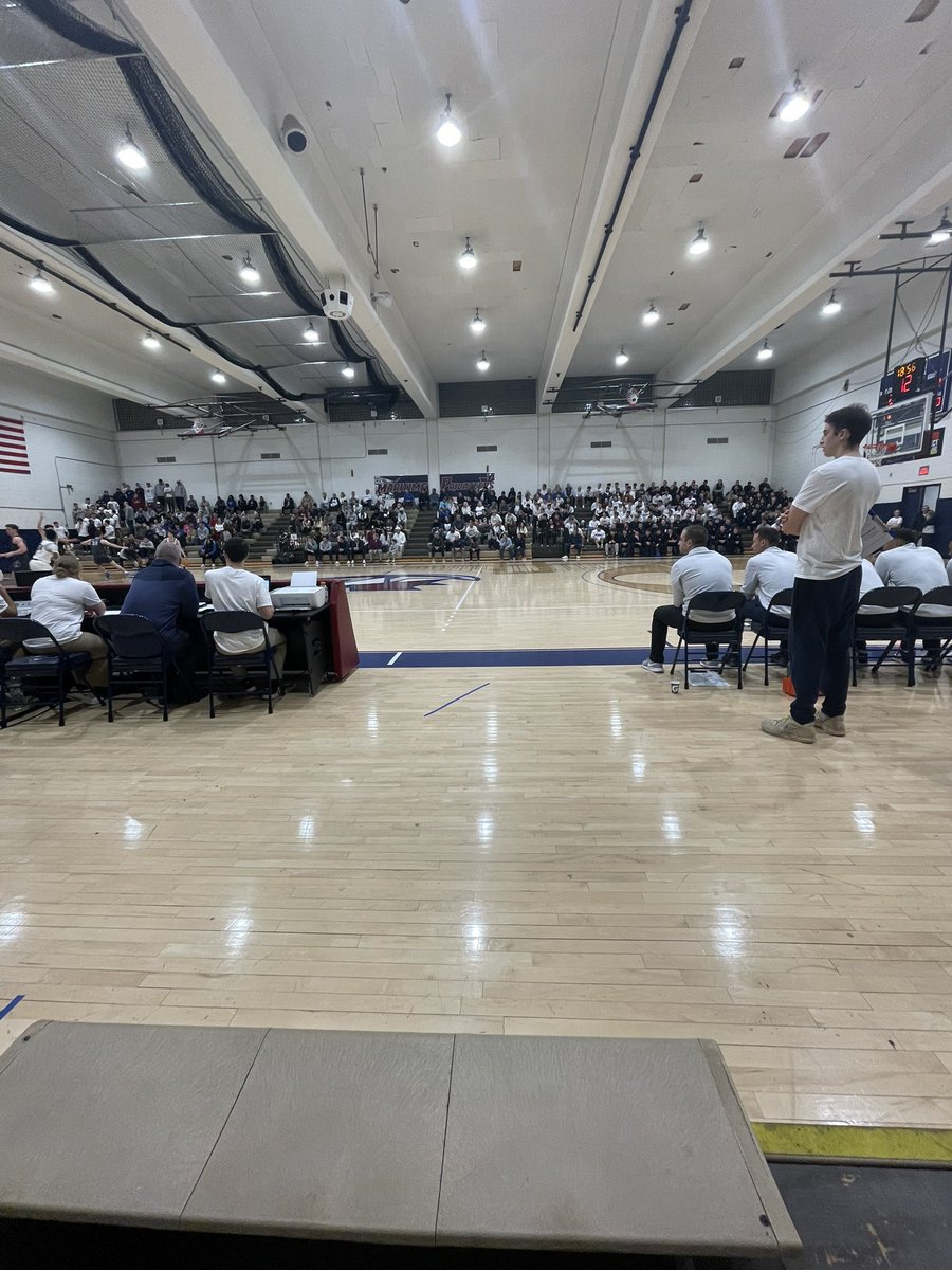 maritimemsoc's tweet image. Tonight we were out supporting Maritime Mens 🏀 and our captain 2 sport athlete Jake Cosgrove in their Skyline Conference playoff win! #oneprogram 💪🏼⛴️⚓️