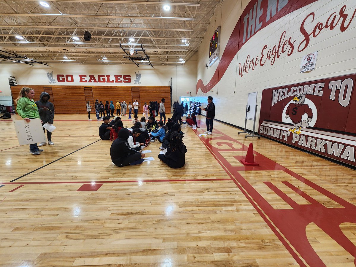 anshelltweets's tweet image. What does Summit Parkway Middle School do on Early Dismissal Days? Teaching and learning by day and bowling by night. LOL!  #powerlessons, #stationrotations  #protectthenest, #beltlinelanes, #eaglefamilysocialgathering, #positiveculturebuilding @spmeagles @Sabrina_suber