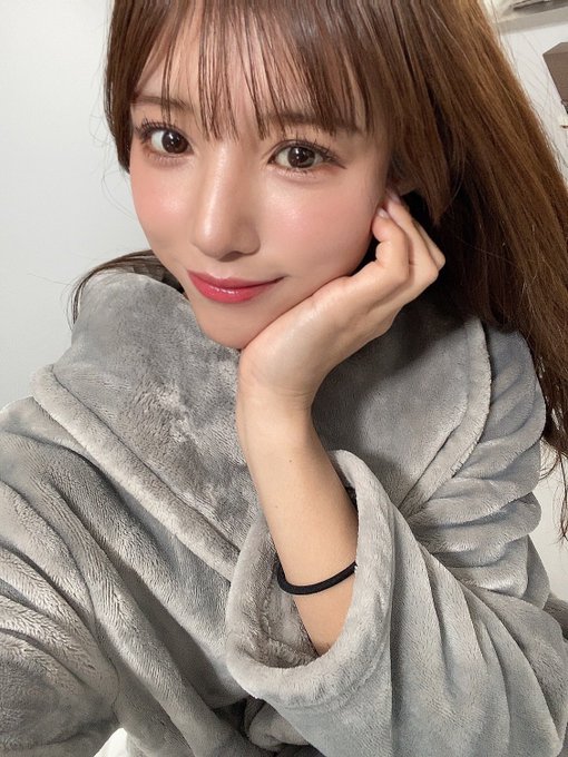 夏本あさみ