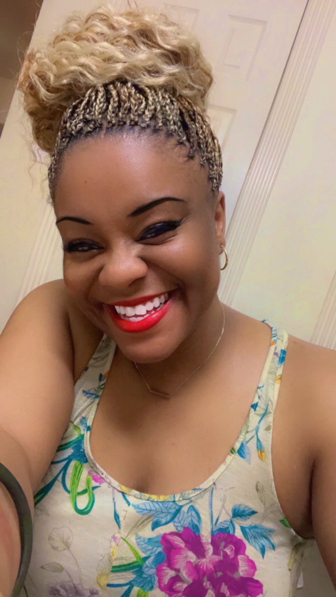 ✨Ms. Banks✨ tweet media