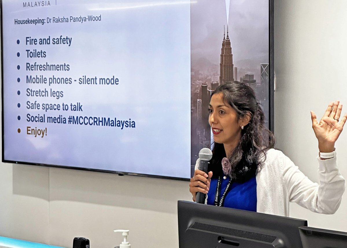 Exciting times at the official launch of our Malaysia node! 🎉 🌏 

Thank you to all those involved and to @AzAzhari_ and <a href="/RPandyaWood/">Dr. Raksha Pandya-Wood</a> for hosting a fantastic event and facilitating insightful discussions. 💙 

#MCCCRHMalaysia #climatechange #sciencecommunication
