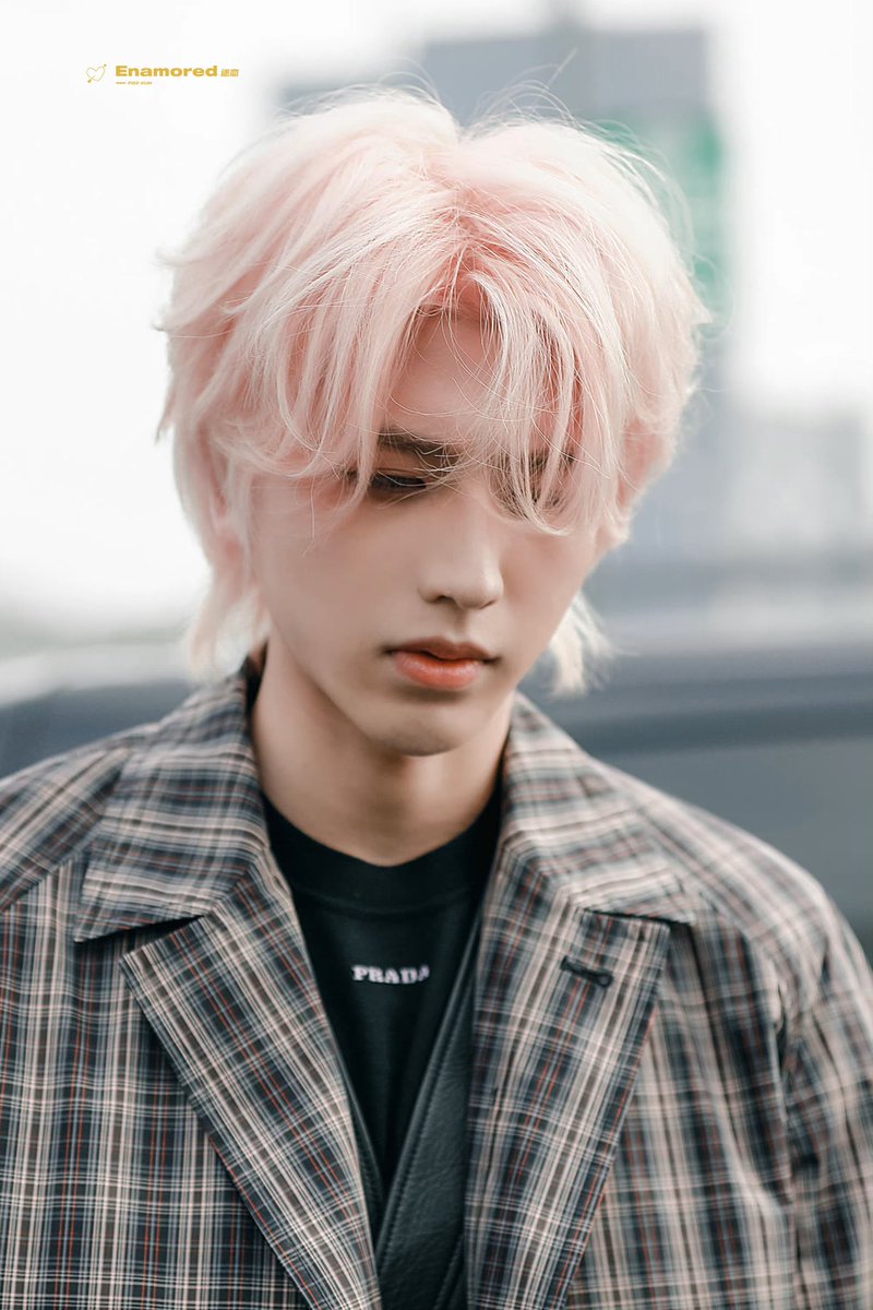 xyyan_'s tweet photo. Fabulous KUN with fabulous PRADA look. What a great match for the ambassadorship!
#CaiXukun #PradaxKUN #MFW https://t.co/0HsINCJchR