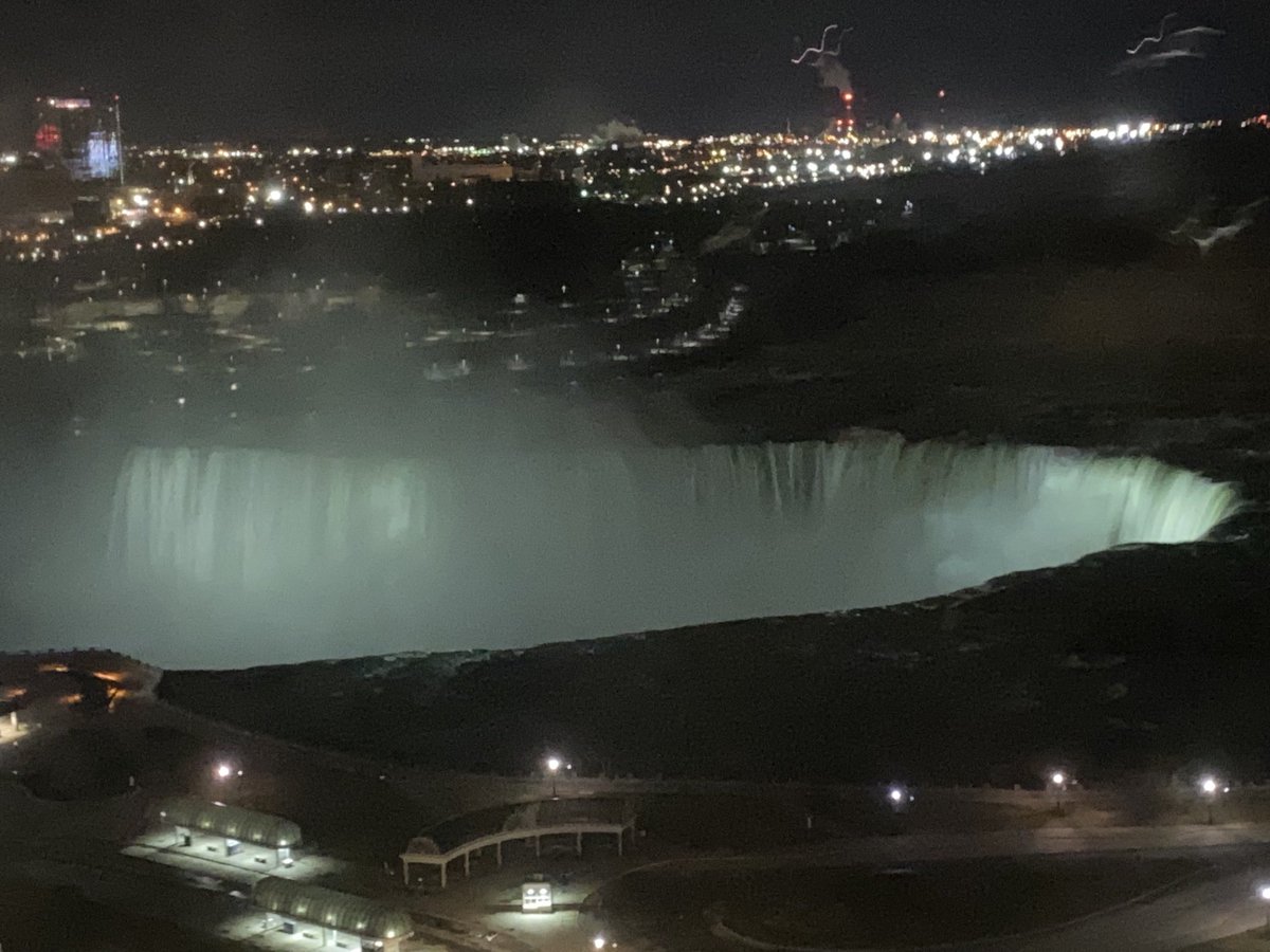 Long day but love the view in #niagarafalls for #OFVC starting tomorrow