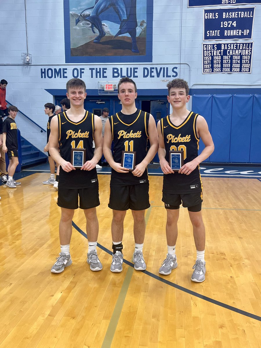 This team has improved tremendously this season.  Runner-up finish in the District 7A Tournament and on to the Region.  Congratulations to our team and <a href="/JacobAmonett/">Jacob Amonett</a> <a href="/EliReagan14/">Eli Reagan</a> &amp; Gage Harris on making All Tournament.