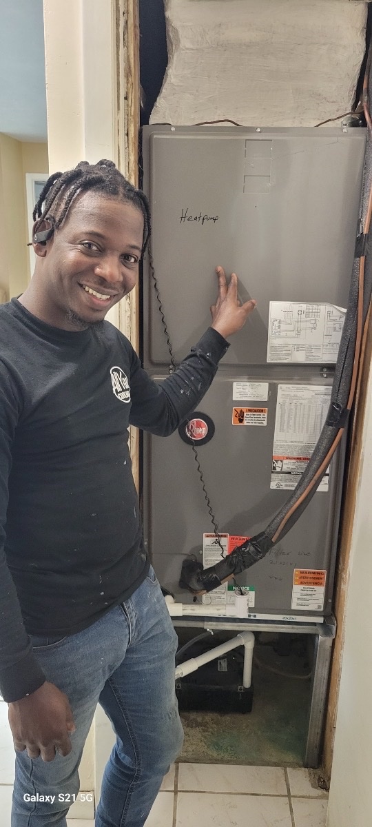 allyearch's tweet photo. New week, new AC! With the Florida weather, there’s nothing better to start your week than with a new AC! Call 833-ALL-YEAR to keep cool all year long. ☀️☁️😎

#allyearcooling #newac #hvacinstall #technician #calltoday #airconditioner #hvaclife #actech #keepingyoucool #broward https://t.co/VGW0bqTjSU