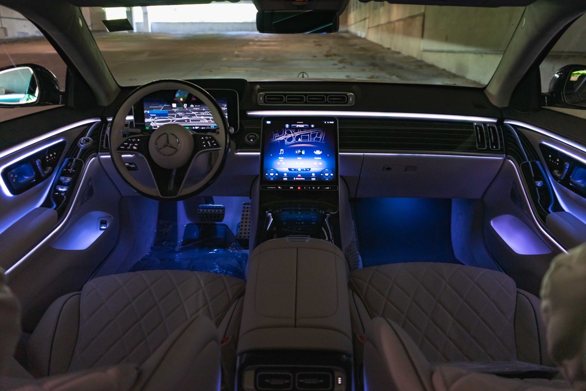 We love a little ambient lighting . . . Which one is your favorite?
.
.
.
#MercedesBenzofParamus #mercedesbenz #mercedesbenzusa #luxurycars #luxurybrand #ambientlighting #moodlighting #mercedeslighting #photoshoot #carshoot #canonr6 #canonr6camera #luxuryvehicles #luxurylifestyle