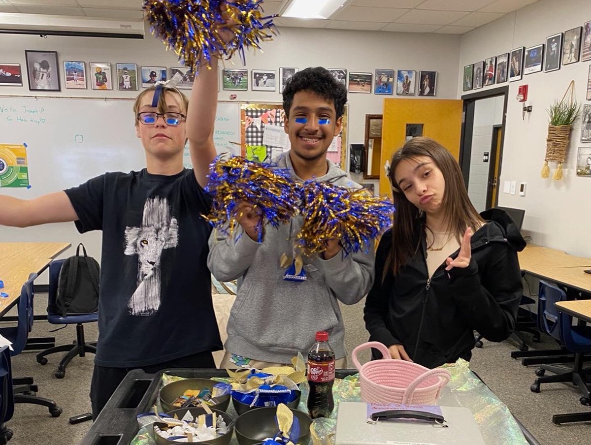 LE DECA🔷 tweet media