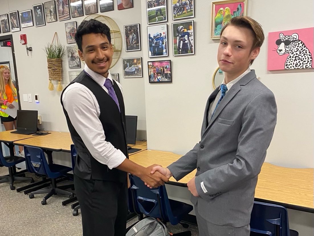 LE DECA🔷 tweet media