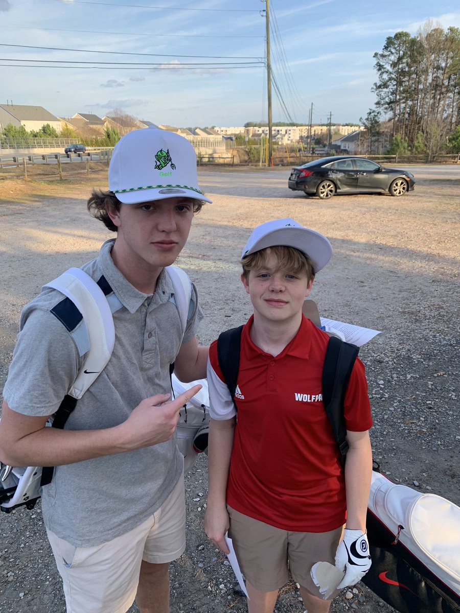 CaryHighGolf's tweet photo. Looking good in our new headgear thanks to @ImperialHats   Can’t wait to keep working with them in the future.  Watch out for these guys. #playinggoodandlookinggood #carygolf https://t.co/rFKztDiwHi