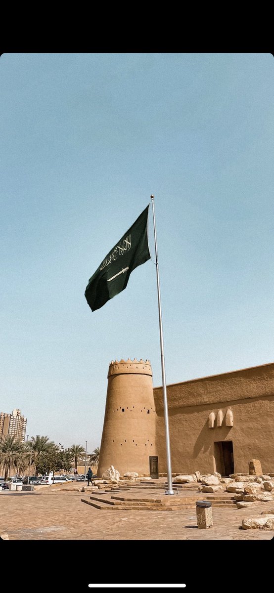 mohammedsd_99's tweet photo. بمناسبة #يوم_التاسيس احب اشارك ٣ صور صورتها اليوم و السنة الي راحت ❤️ https://t.co/UXaj3TwjuW