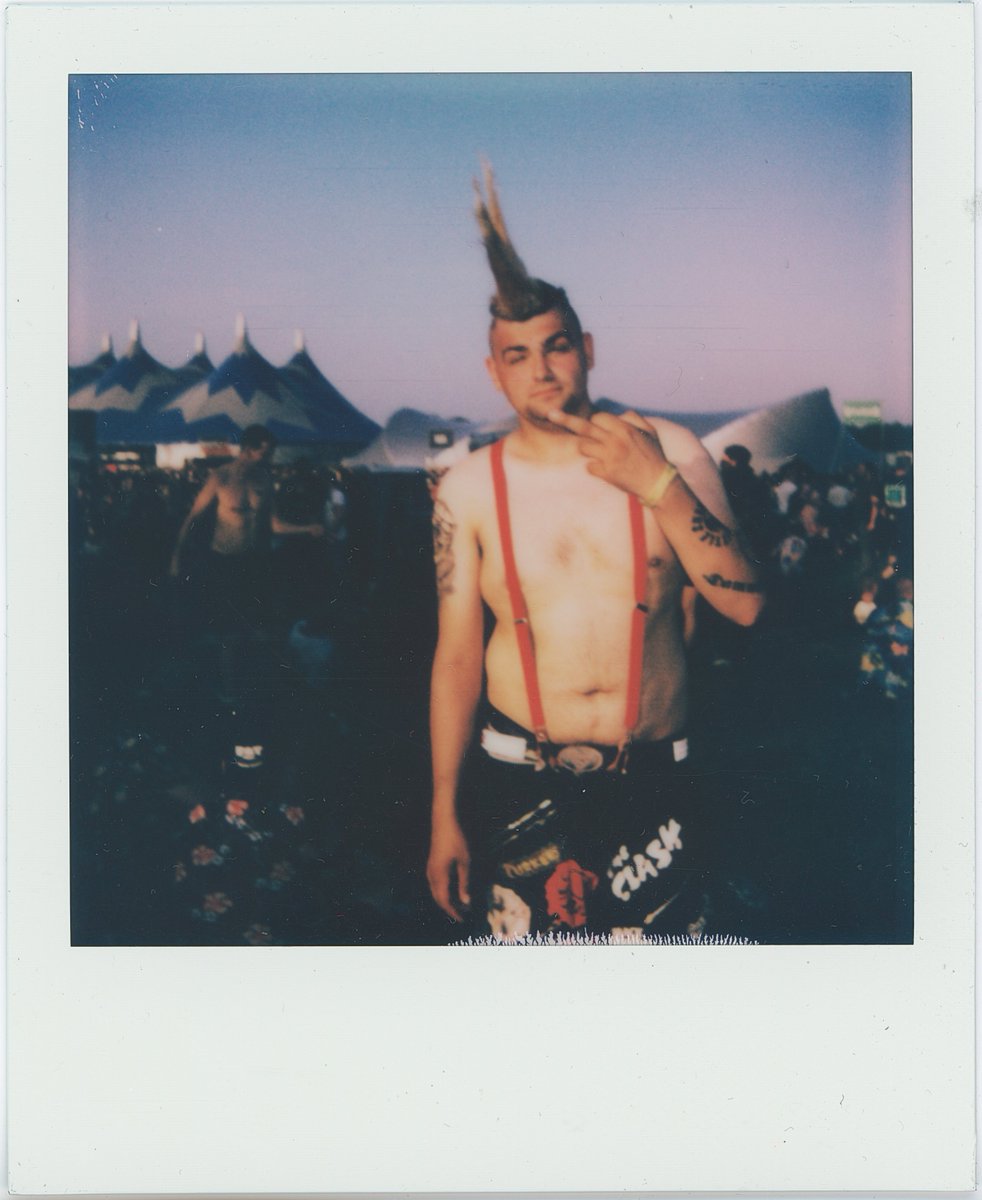 Emo Ryan🧷🖤 tweet media