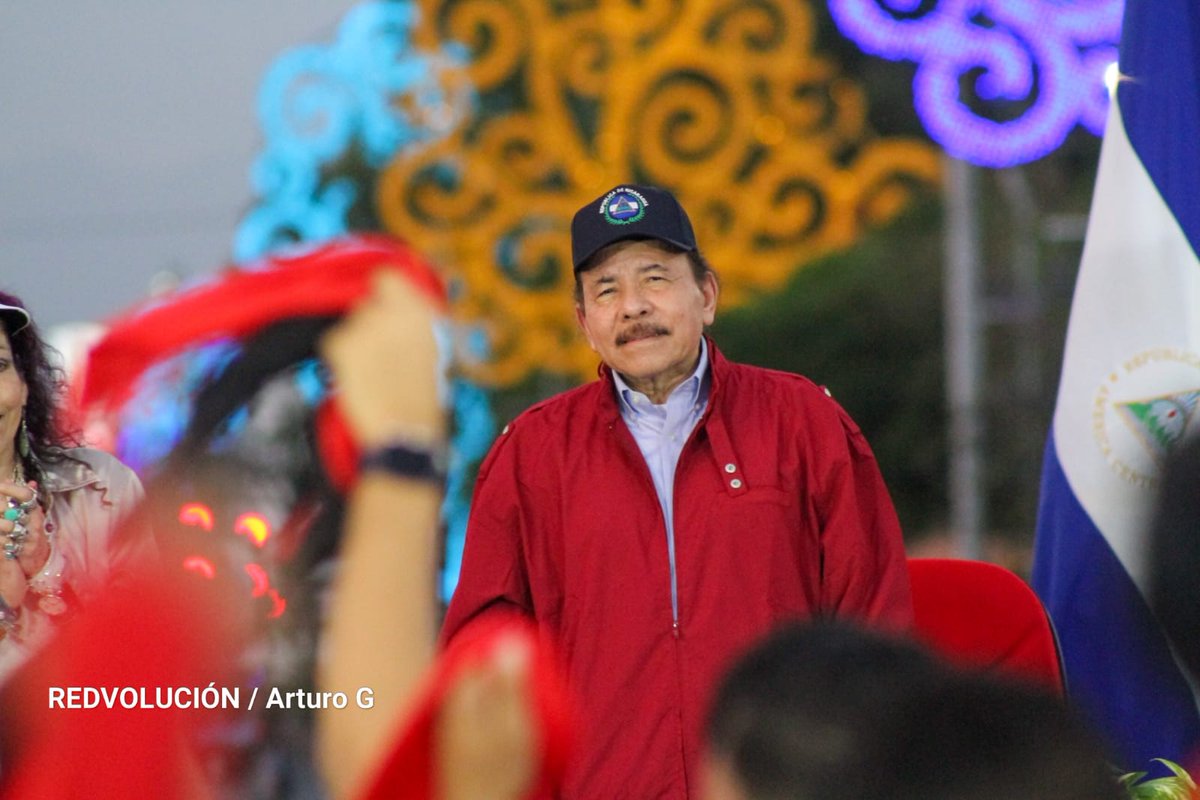 Comandante en jefe Daniel Ortega:

"General Augusto Calderón Sandino...estamos cumpliendo!"

#SandinoPatriayLibertad 
#PLOMO19
