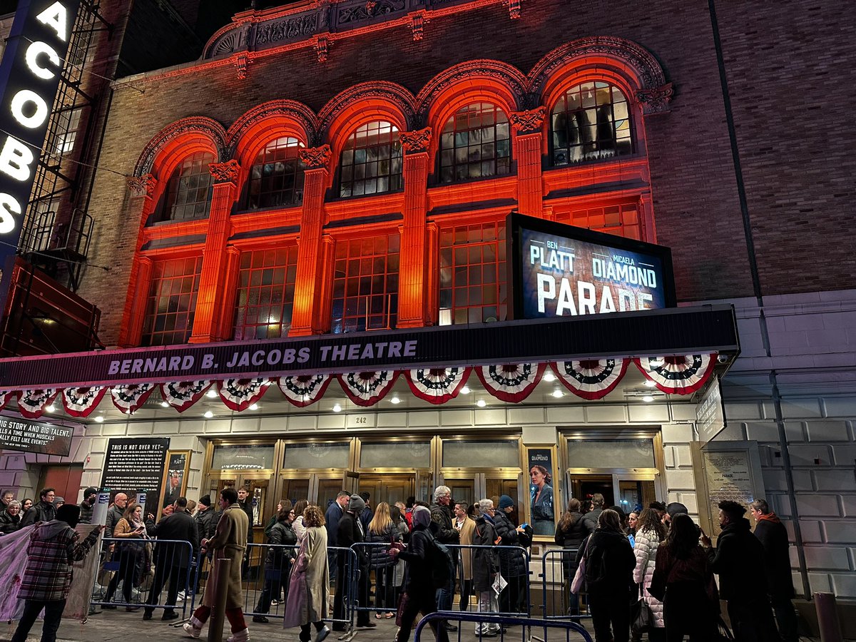 BrigidNYC's tweet photo. PARADE BROADWAY #1stPreview
#READY!
Ben Platt
Micaela Diamond
Jason Robert Brown (Music & Lyrics)
Alfred Uhry (Book)
Harold Prince (co-conceived)
Michael Arden (Director)
Parade Musical
@ParadeBway https://t.co/5rtg5F7hBk