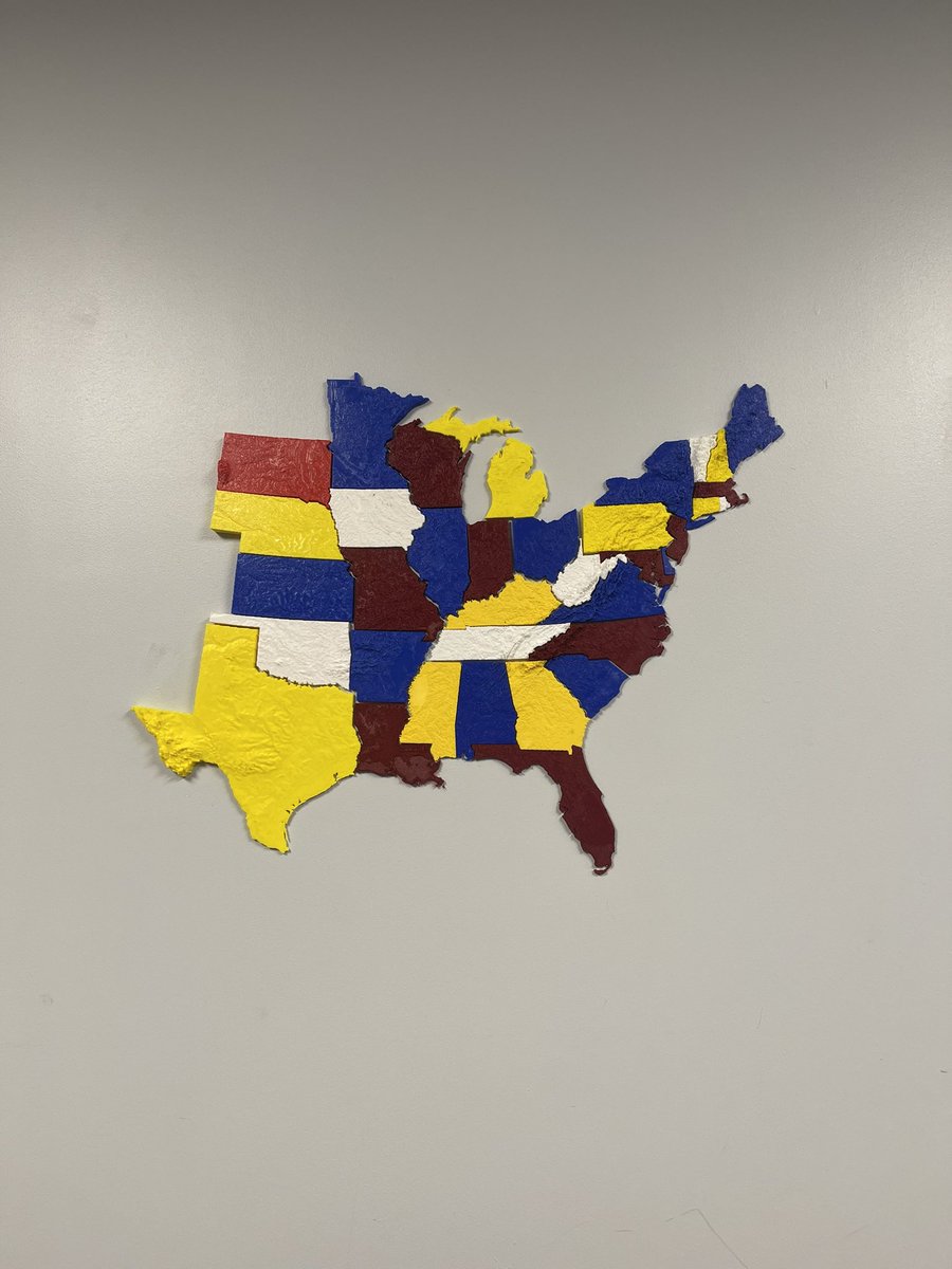 Earlier today I printed a new South Dakota using Eryone Galaxy Red. All of the other red states so far have been printed in ProtoPasta Garret’s Chaos Red, which unfortunately I have run out of.   It is a pretty close match, just a bit shinier.