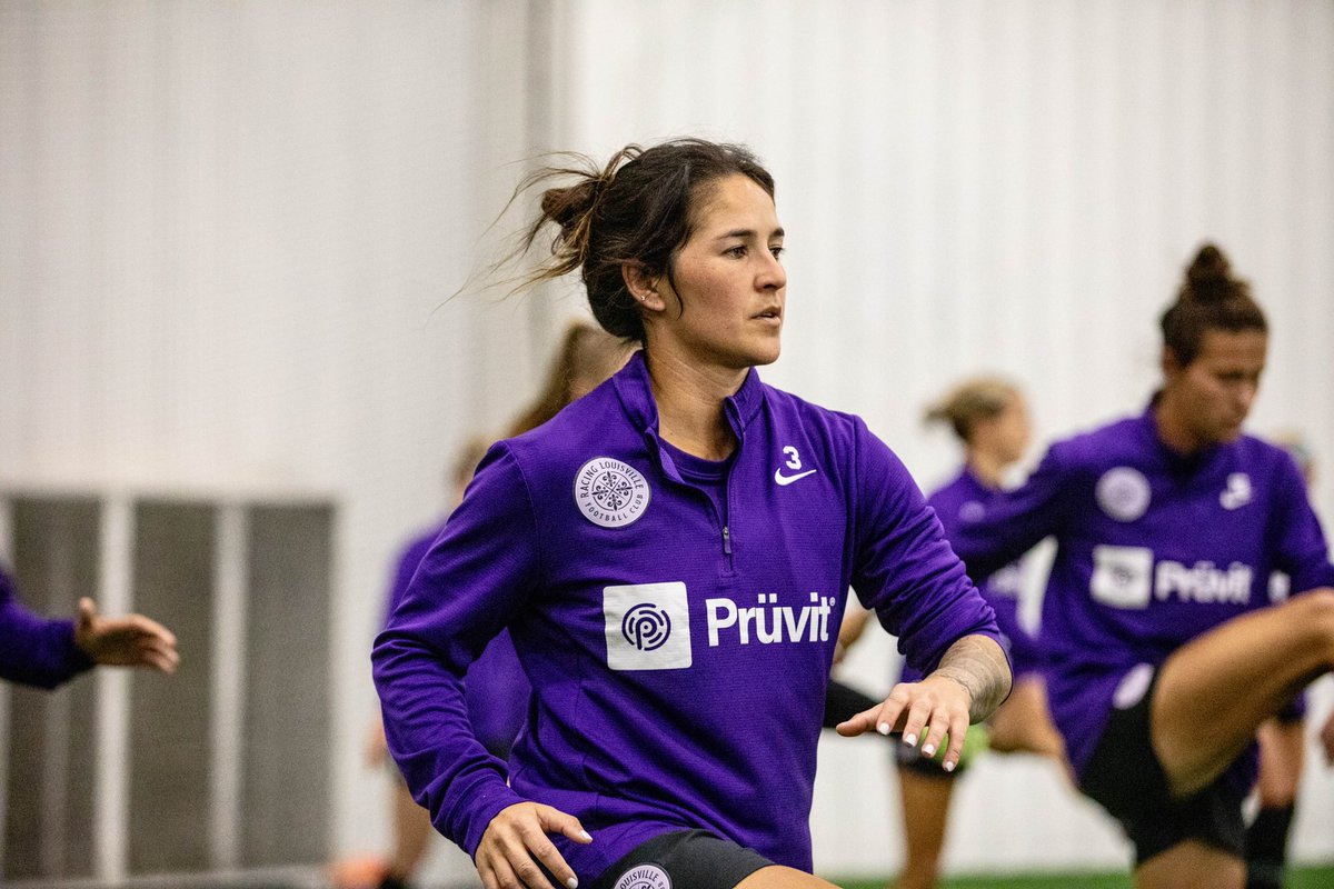 zeezee_w's tweet photo. Preseason moving along smoothly 🌊 https://t.co/fNHhdlzo5j
