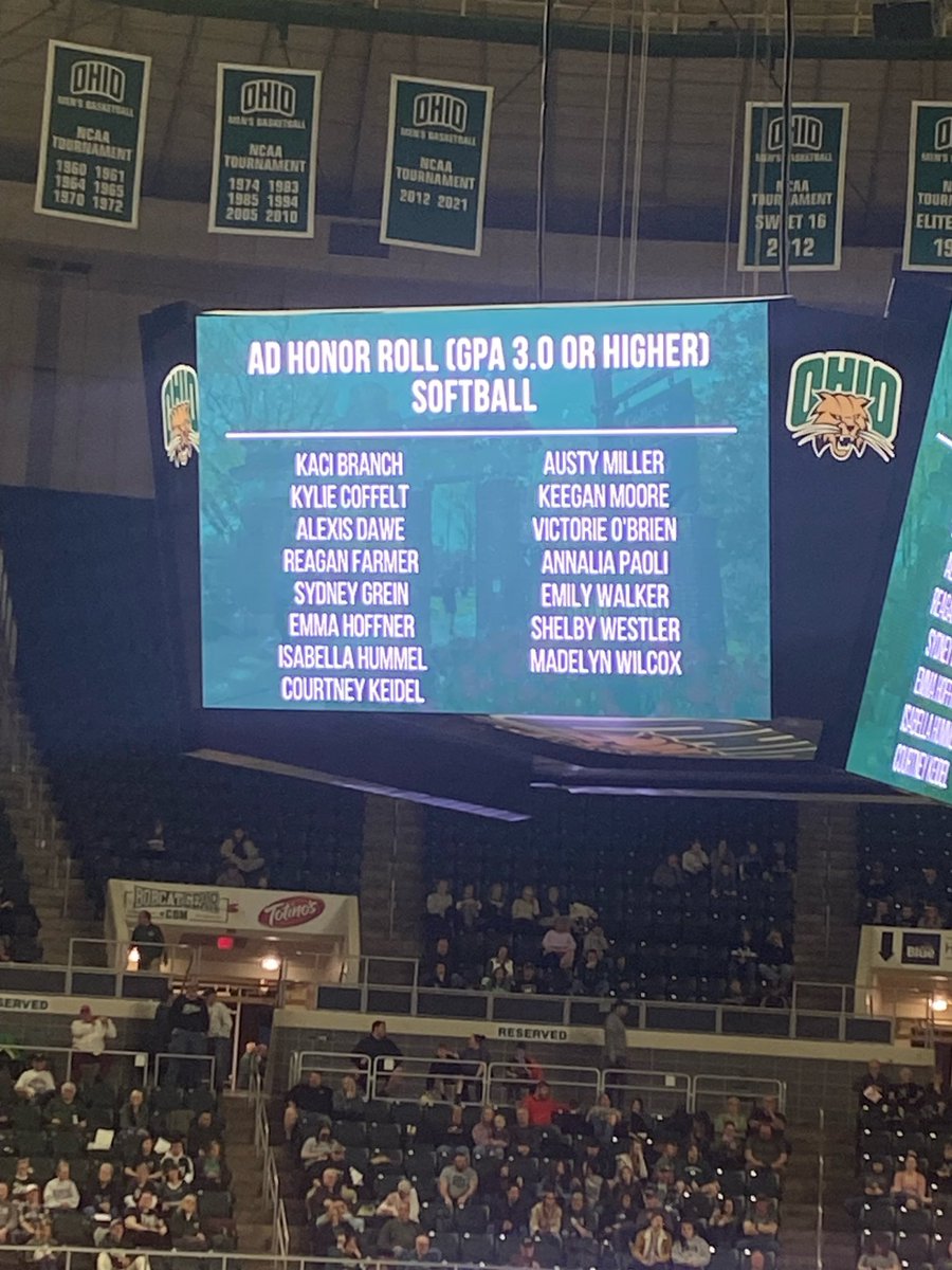OhioBobcatSB's tweet photo. Getting it done in the classroom as well as on the softball field 🤓🤓📚

4.0 GPA shoutout for smarty pants @emwalk10 and @alexismdawe !!! https://t.co/WwkKBbQoRn