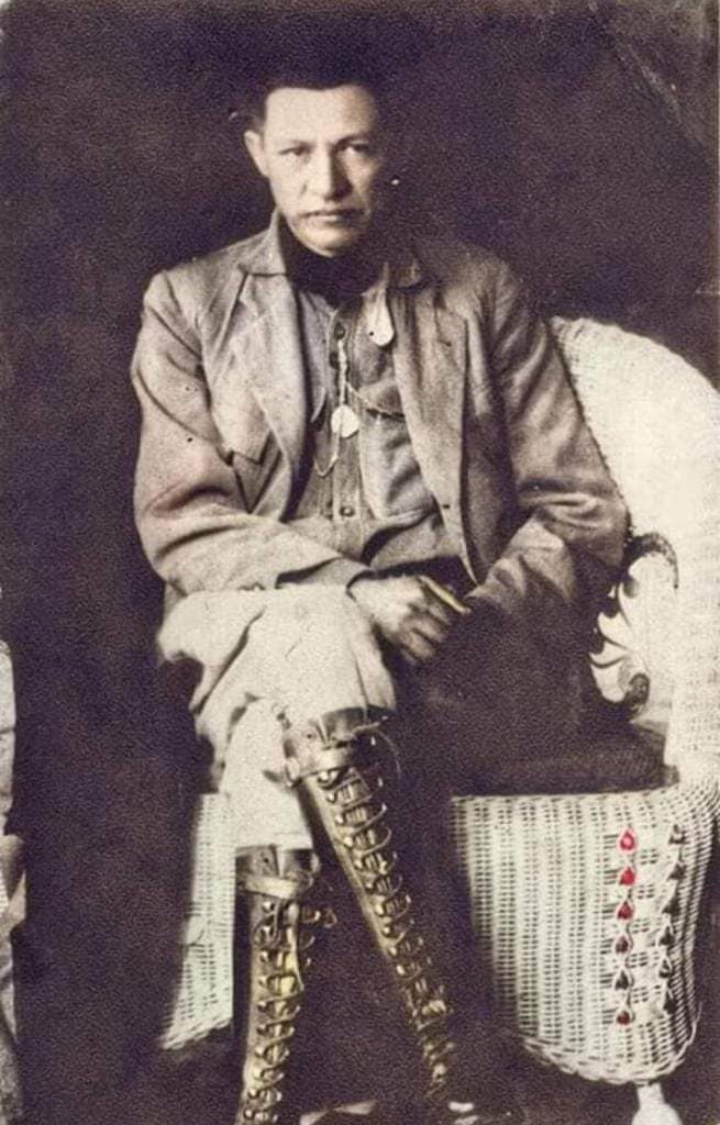 #21Febrero "General Sandino te estamos cumpliendo, porque sos vos encarnado en nosotros". 
Daniel Ortega Saavedra ❤🖤
Y te seguiremos cumpliendo, germinando tu legado en nuestras futuras generaciones, para que sigas trascendiendo en la historia
#SandinoPatriayLibertad #PLOMO19