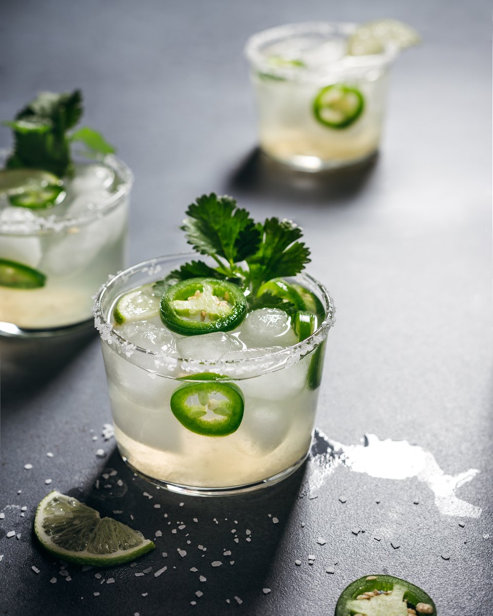 LyresSpiritCo's tweet photo. Huzza, it's time to kick off #Margarita Day festivities.

How about making a Lyre's #nonalcoholics Jalapeño Margarita as created by @afcocktails? https://t.co/nOxd3GDaS0