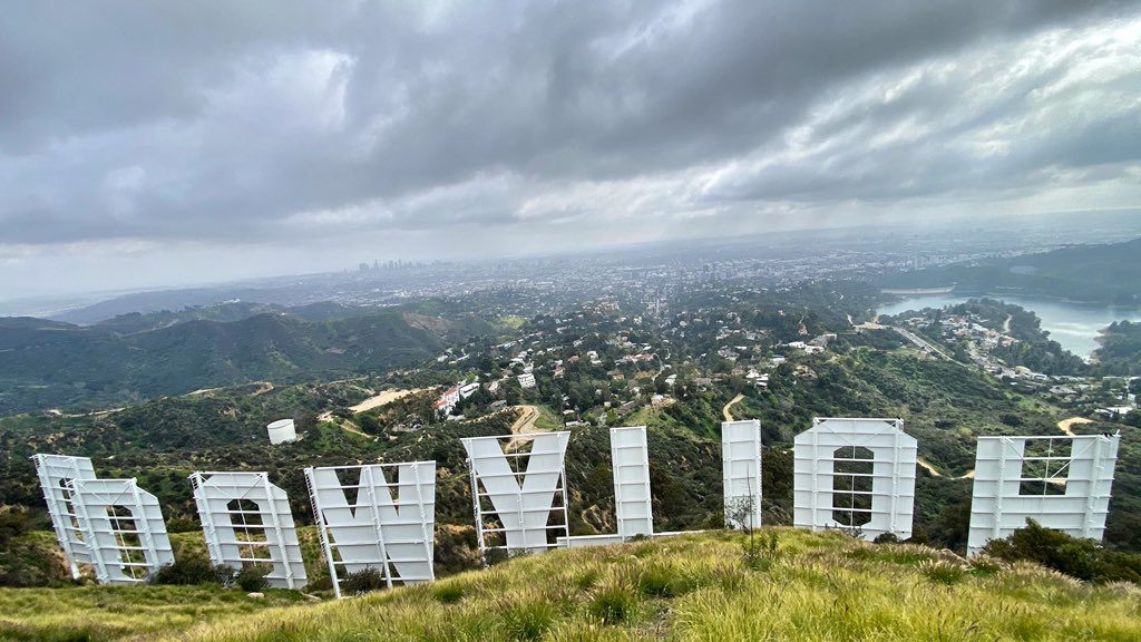 Hollywood. Backwards. #HollywoodSign #LosAngeles #Hike