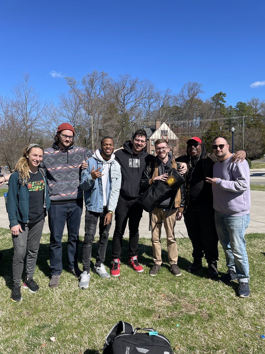 stickyUR's tweet image. This picture is the band’s return from the NCAA Tournament last year. On the far left is Sticky Situation member Colleen. Soon after the tournament, Colleen began a battle with cancer that she is continuing today. 1/x