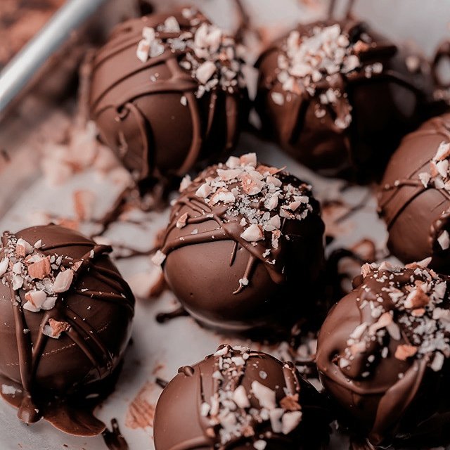 ㅤ

⠀" fi, <a href="/musikalisi/">Kanaya .ᐣ Kanaya.</a>. nih, cokelat. " memberikannya pada sang pemuda.

ㅤ