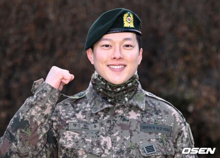 #JangKiYong press photos as he finishes his military service today! He served for 1 year and 6 months, from August 23, 2021 to February 22, 2023. Welcome back! 🫰🏼