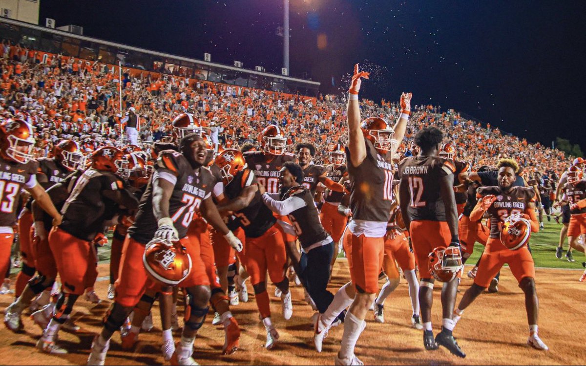 #AGTG Blessed to receive an offer from Bowling Green University 🟠<a href="/CoachSLawanson/">Sammy Lawanson</a> <a href="/CoachLoefflerBG/">Scot Loeffler</a> <a href="/CoachJeffNeill/">Coach Jeff Neill, M.Ed.</a> <a href="/CoachLWig/">Lee Wiginton</a>