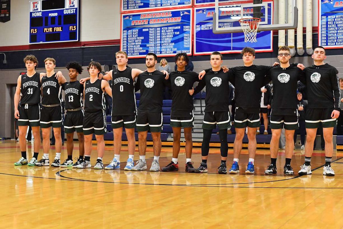gannonperlini13's tweet photo. Still can’t believe my high-school career at Pennridge has came to an end. I want to thank all my teammates and coaches for an awesome, unforgettable year. I will never forget the impact that my teammates left on me and will be my brothers for life. #LoveTheseGuys ❤️ https://t.co/0lnDoBWg3z