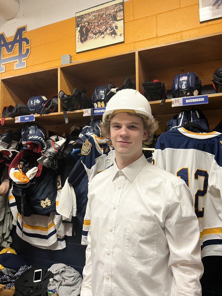 MaldenCatholicHockey (@mclancershockey) on Twitter photo Lancers with a 3-1 win over Masco. 🚨Strauss (1st VG), Borgy (team leading 10th), Zizza.🍎 Mac, Borgy, Green-Audette, Mathews,Chu. 🥅 Zinck 16 svs in net. Strauss with hard hat. Final regular season game tomorrow. <a href="/coachkuch9/">Chris Kuchar</a> <a href="/HNIBonline/">Hockey Night</a> <a href="/MassHSHockey/">MassHSHockey</a> <a href="/MCathletics1/">Malden Catholic High School Athletics</a> <a href="/BGlobeSports/">Boston Globe Sports</a> Lancers with a 3-1 win over Masco. 🚨Strauss (1st VG), Borgy (team leading 10th), Zizza.🍎 Mac, Borgy, Green-Audette, Mathews,Chu. 🥅 Zinck 16 svs in net. Strauss with hard hat. Final regular season game tomorrow. <a href="/coachkuch9/">Chris Kuchar</a> <a href="/HNIBonline/">Hockey Night</a> <a href="/MassHSHockey/">MassHSHockey</a> <a href="/MCathletics1/">Malden Catholic High School Athletics</a> <a href="/BGlobeSports/">Boston Globe Sports</a>